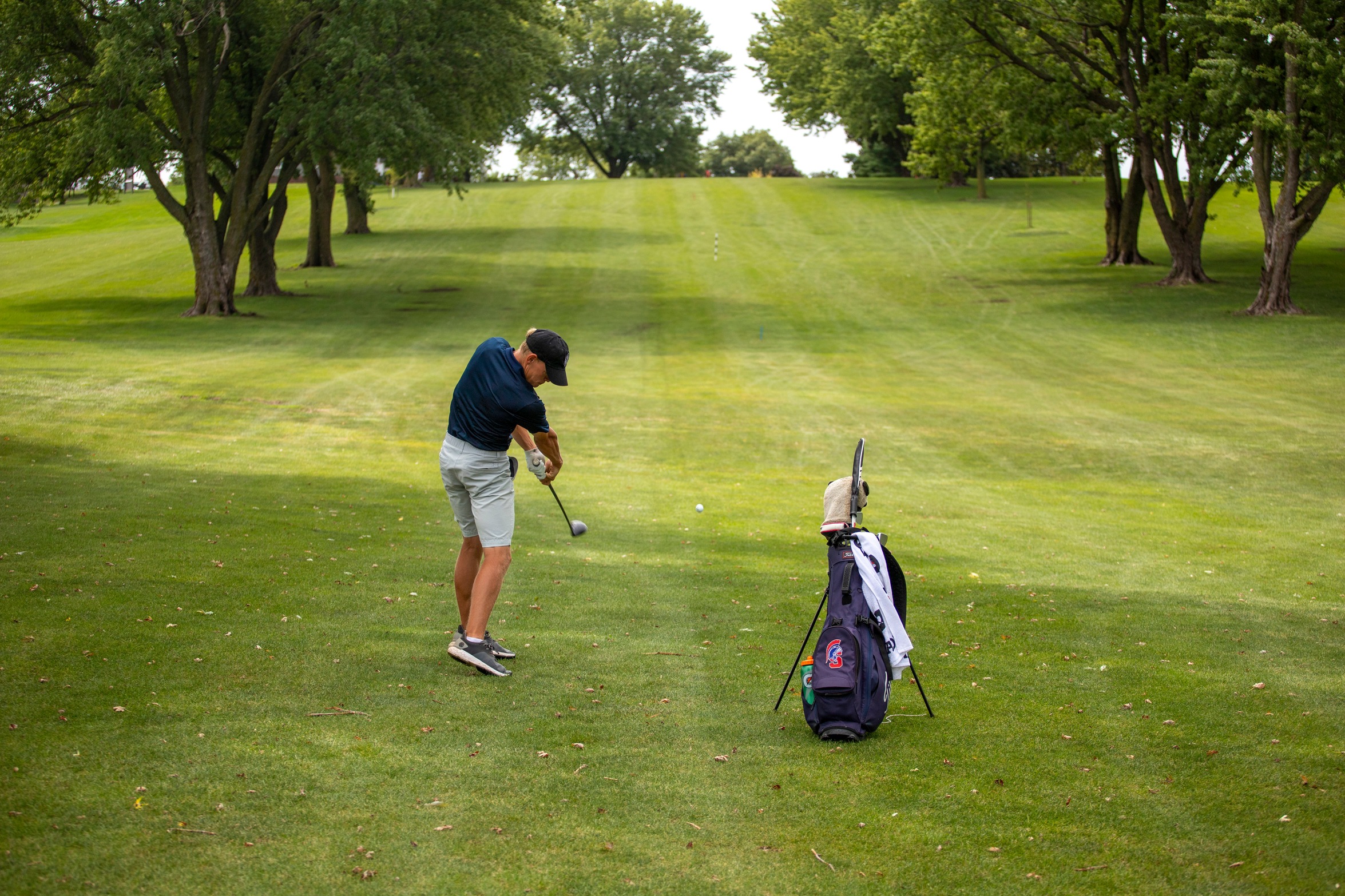 Spartans Golf Team Ties for Third at Mustang Derby