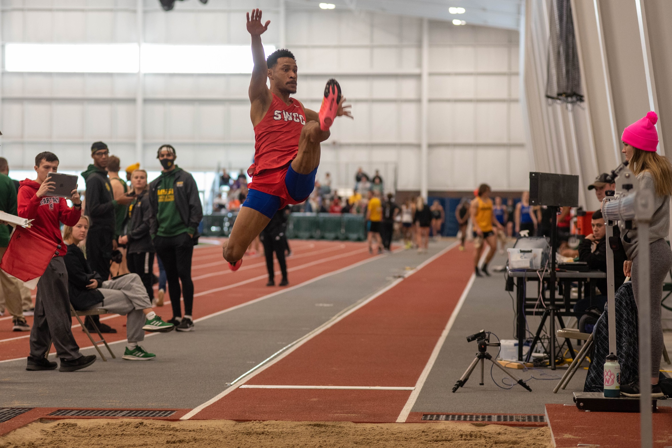 2 records fall as Spartans prepare for Region XI Championships