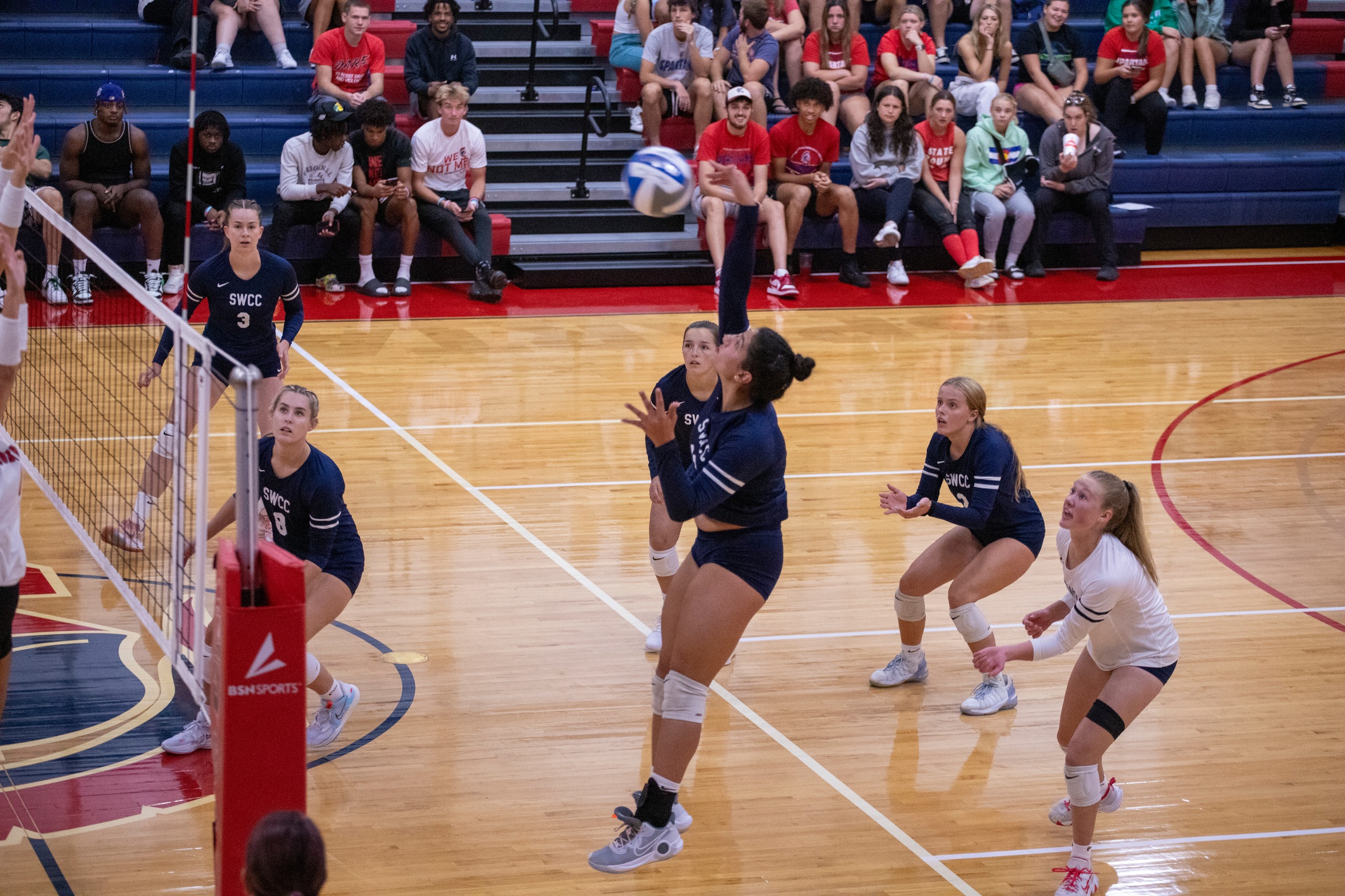 Southwestern Community College Volleyball Team Battles Southeast in Thrilling Match